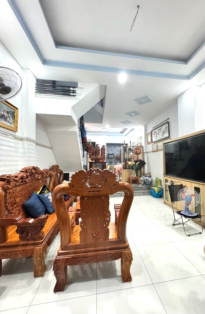 Nhà Đẹp Linh Đông Thủ Đức 4 Tầng – 4PN – Hẻm Xe Tải – Gần Phạm Văn Đồng – Giá Tốt 6,3 Tỷ - Ảnh 3